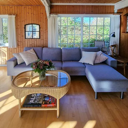 Authentic 1950s Wooden House By Two Beaches * Sonderby (Sonderjylland)