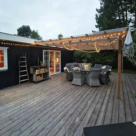 Idyllic Wooden House By Two Beaches Sonderby (Sonderjylland)